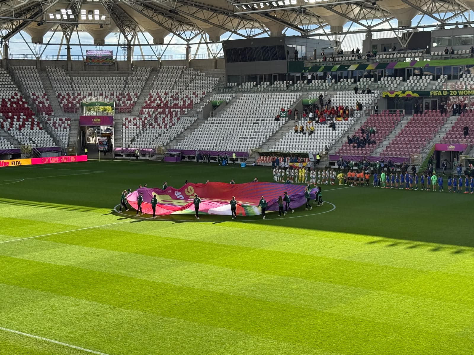 na stadionie 1